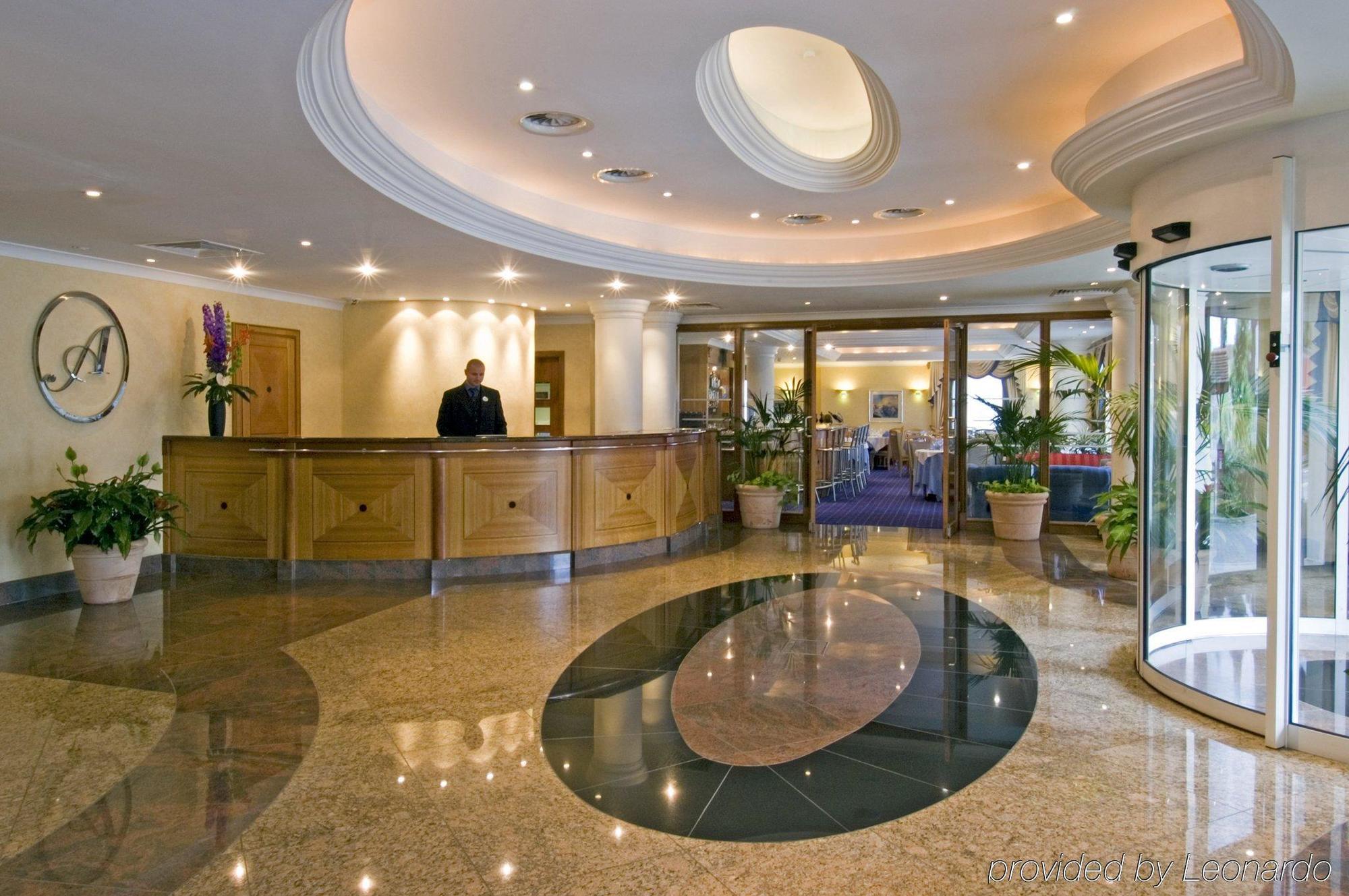 B&B Hotel London Heathrow Slough Zewnętrze zdjęcie